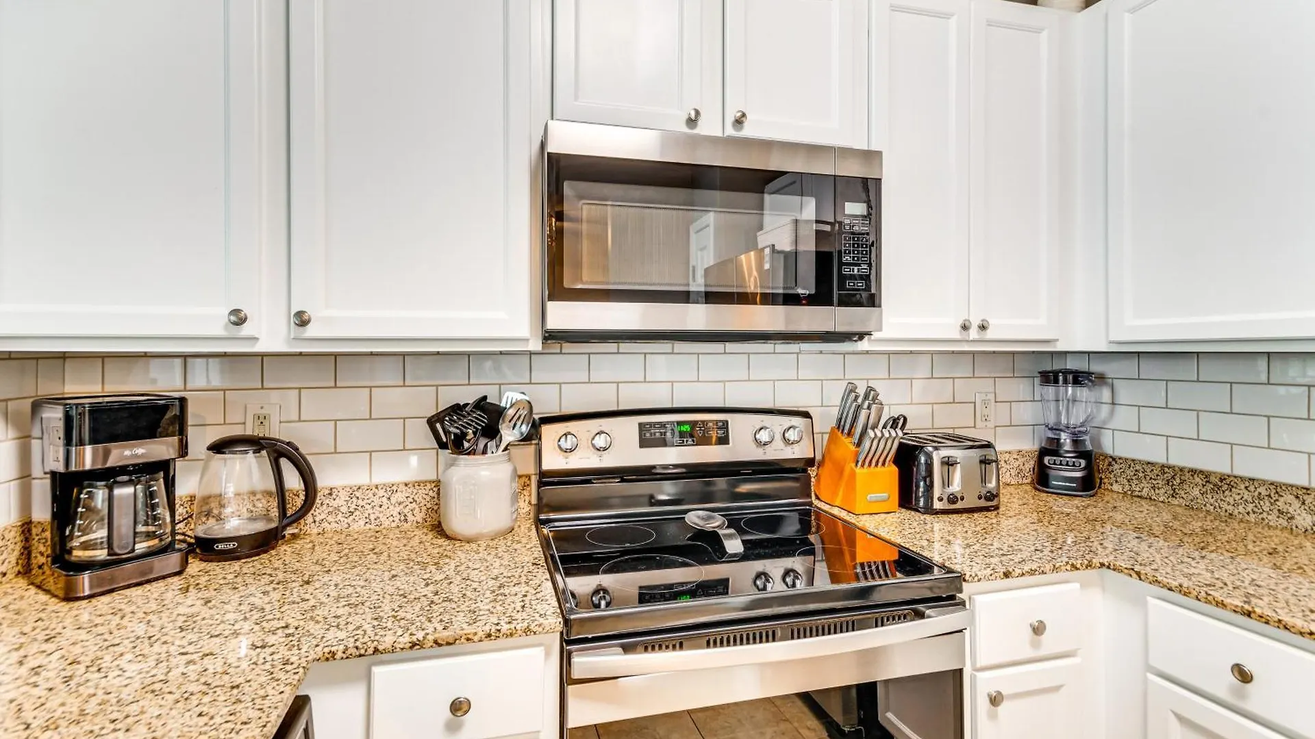 Apartment 1 Mi To Henderson Beach Condo With Resort Perks! Destin